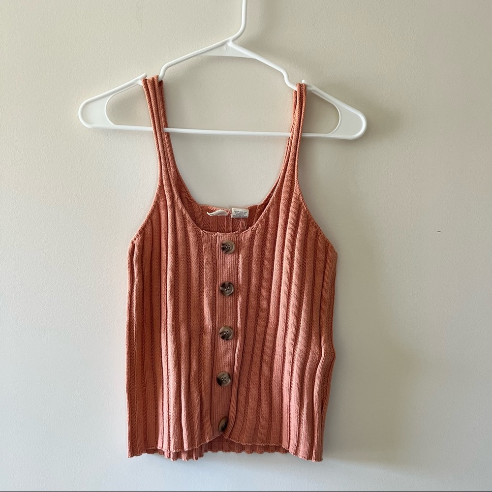 Boutique coral large ribbed cropped top